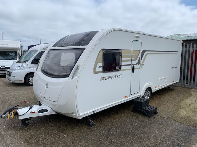 Burstner Nexxo T720