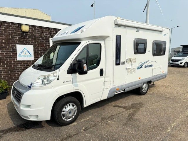 Burstner Nexxo T720