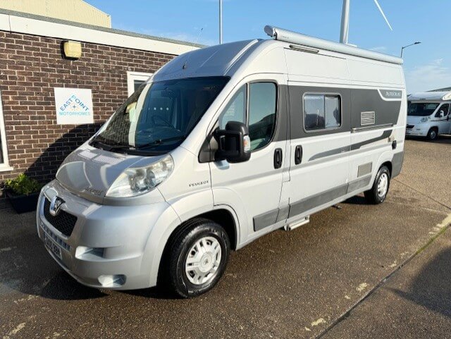 Burstner Nexxo T720