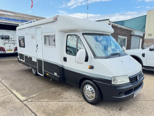 Burstner Nexxo T720
