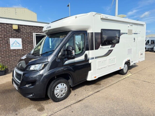 Burstner Nexxo T720