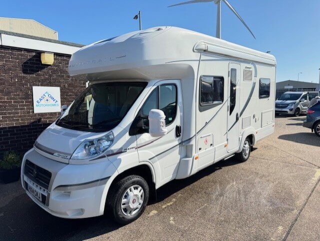 Burstner Nexxo T720